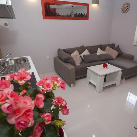 Lara Apartman Makarska